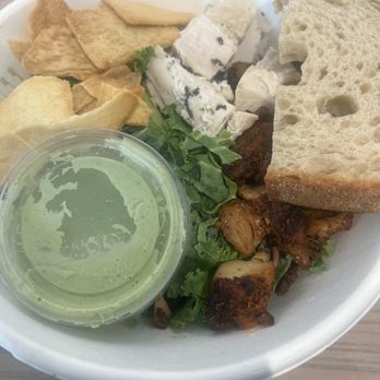 Crisp & Green - Salad Near Me - Winter Park, Florida Crisp & Green - Salad Near Me - Winter Park, Florida