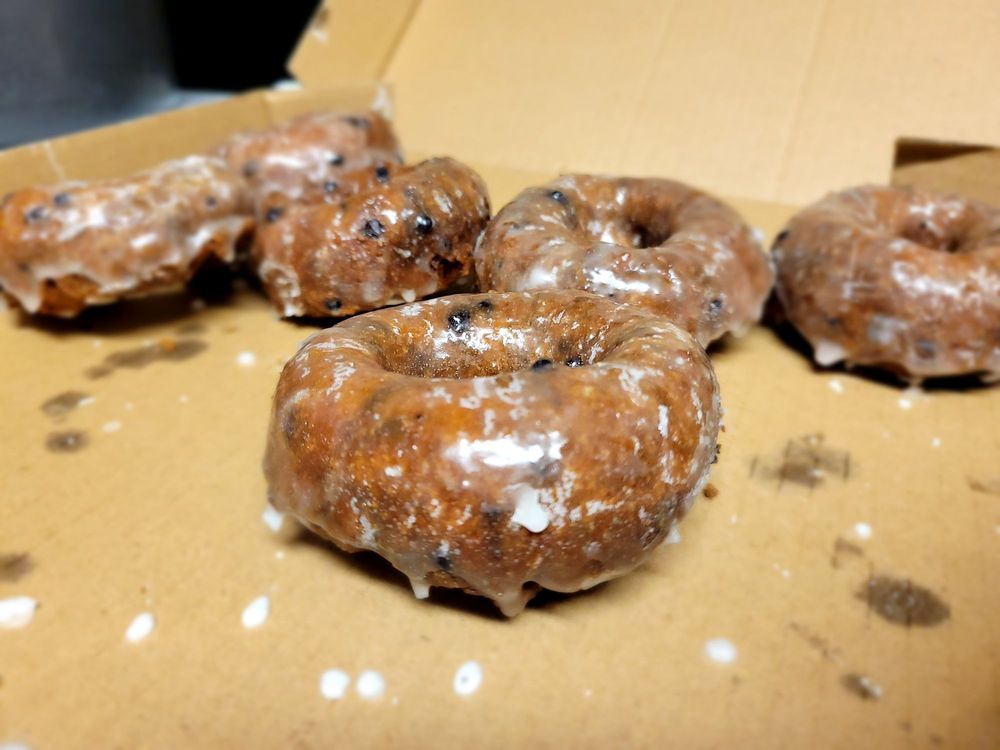 M & M Donuts
