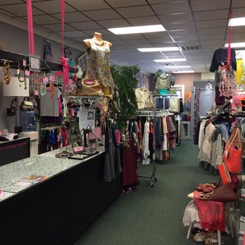 Previously Pink - Women's Clothing Near Me - Hastings, Michigan Previously Pink - Women's Clothing Near Me - Hastings, Michigan
