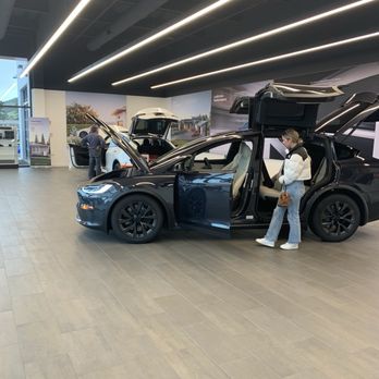 Tesla - Showroom - EV Charging Stations Near Me - San Luis Obispo, California Tesla - Showroom - EV Charging Stations Near Me - San Luis Obispo, California