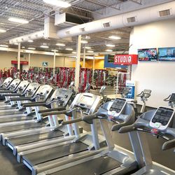 Club Fitness - Florissant