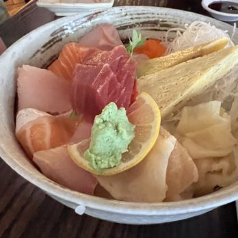 Sushi Kushi Toyo - Chirashi - Sushi Bars Near Me - Lake Forest, Illinois Sushi Kushi Toyo - Chirashi - Sushi Bars Near Me - Lake Forest, Illinois