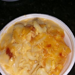 Mac and cheese looked good, but was actually super dry and had a gritty texture (like the mac that comes with a frozen dinner)