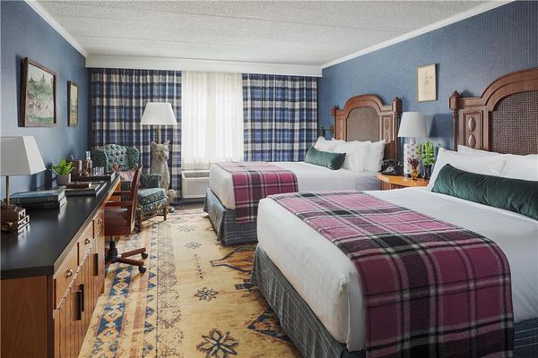 Graduate by Hilton State College by null