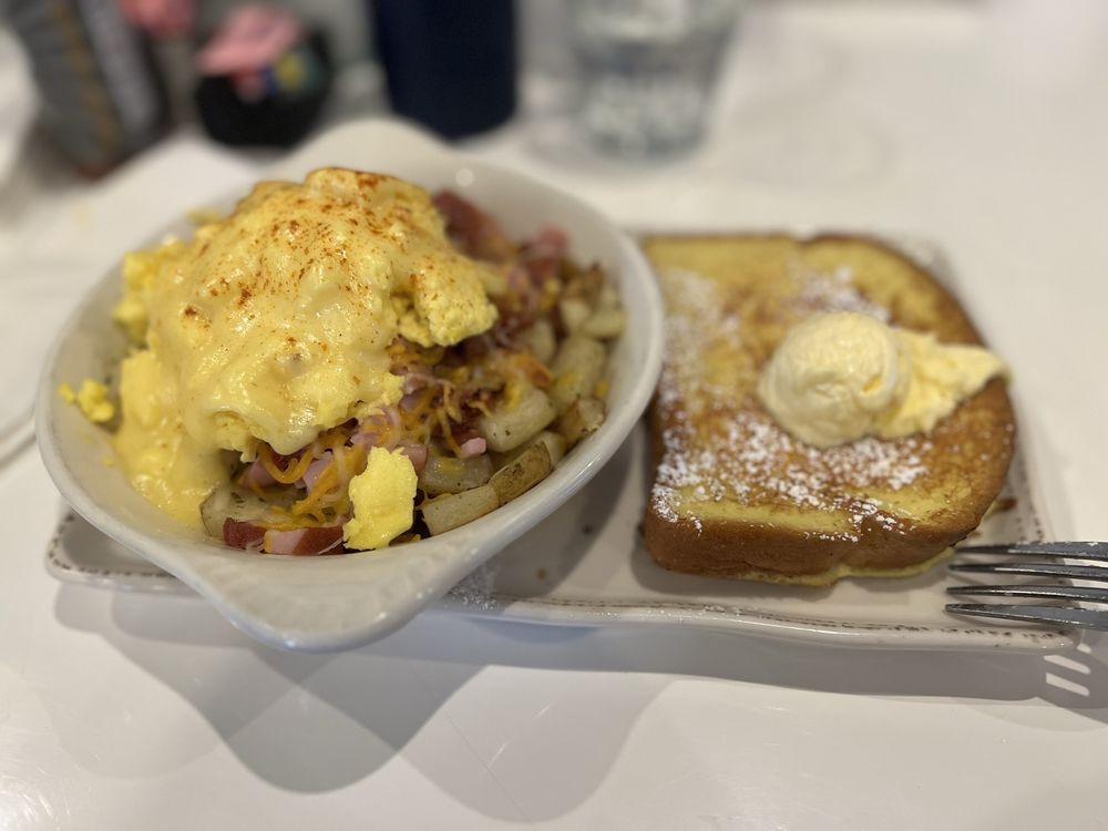 AWAKE in 3328 E Hebron Pkwy, Carrollton, Texas Updated October 2024