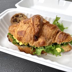 UB Social Cafe & General Store - Moroccan chicken