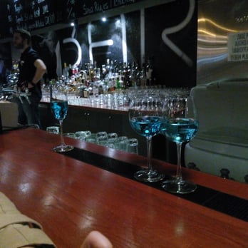 Hoffa bar - Kolik vlastně nalévají...? :) - Cocktail Bars Near Me - Praha 1, Puerto Rico