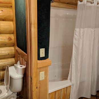 Hibernation Station - Well equipped restroom. Nice to have 2 sinks. - Hotels Near Me - West Yellowstone, Montana Hibernation Station - Well equipped restroom. Nice to have 2 sinks. - Hotels Near Me - West Yellowstone, Montana