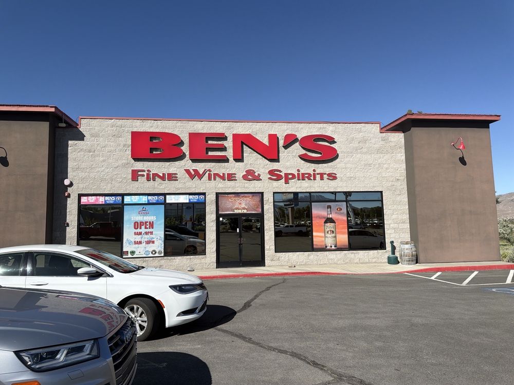 Ben's Fine Wine & Spirits Logo
