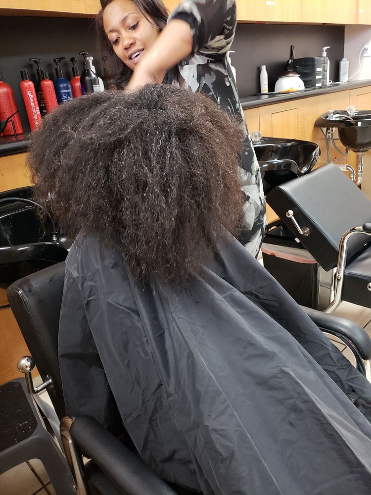 FANTASTIC SAMS HAIR SALONS 18 Photos 3103 Cobb Parkway, Suite 108