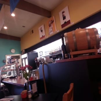 Cafe Des Artistes - Part of front counter - Cafes Near Me - Fallbrook, California