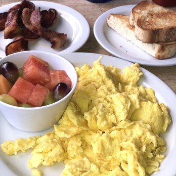 Fratelli Cafe - Coffee & Tea Near Me - Los Angeles, California Fratelli Cafe - Coffee & Tea Near Me - Los Angeles, California