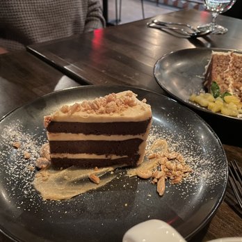 Siempre Algo - Chocolate torte - New American Near Me - Pittsburgh, Pennsylvania