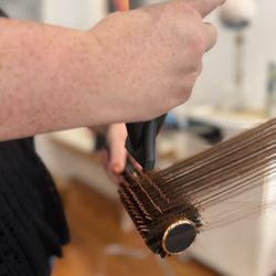 Hair Friday Salon - Bayli in action