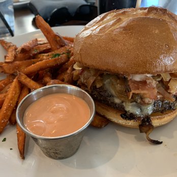 Kitchen Eighty-Eight - Thatcher Burger. - Food Trucks Near Me