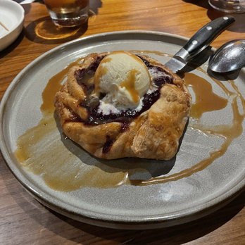 Leña Brava - Wood-Oven Tart - Seafood Near Me - Chicago, Illinois