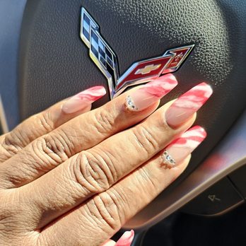7 Nails & Spa - Red and White marble nail design! Love them, thanks Mai!!! - Nail Salons Near Me - Herndon, Virginia