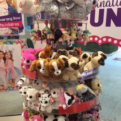 Claire's Boutiques - Adorable animals