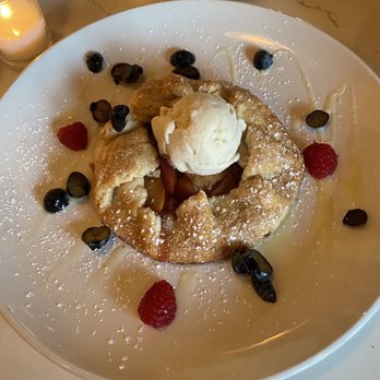 Lola - Plum Galette + Hoodoo Vanilla Ice Cream - American Near Me - Covington, Louisiana