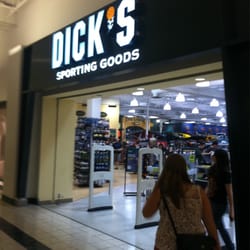 DICK'S Sporting Goods