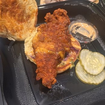 Dave's Hot Chicken - Chicken Shop Near Me - Artesia, California Dave's Hot Chicken - Chicken Shop Near Me - Artesia, California