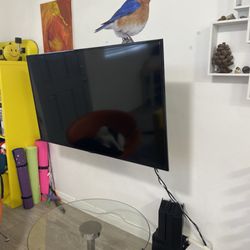 Wimpey's Pawn Shop - 55" Samsung Smart TV