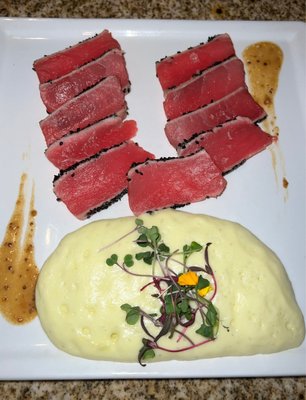 Lucio's by null