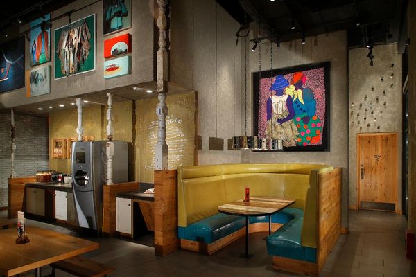 Nando's PERi-PERi by null