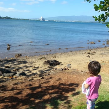 Rainbow Bay Pavilion - Checkin out the view - Venues & Event Spaces Near Me - Honolulu, Hawaii