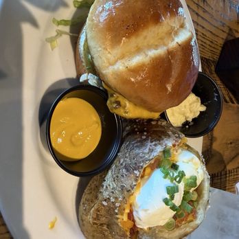 Ruby Tuesday - Burgers Near Me - Jacksonville, Florida Ruby Tuesday - Burgers Near Me - Jacksonville, Florida