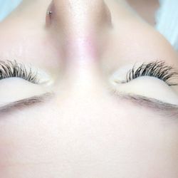 Perceptions Salon - Eyelash extensions