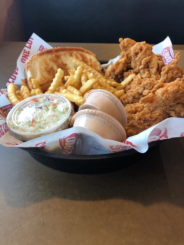 RAISING CANE’S CHICKEN FINGERS 12 Photos & 25 Reviews Fast Food