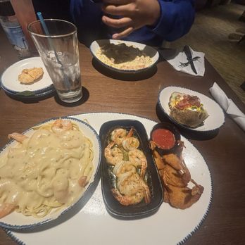 Red Lobster - Shrimp 3 ways - Seafood Near Me - Stockton, California