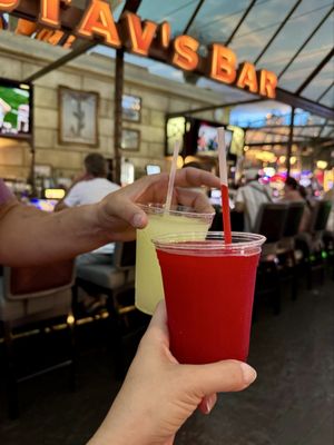 Gustav’s Bar by null