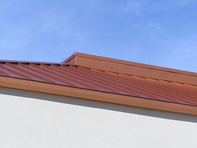 Slide of Orr Roofing