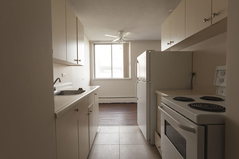 GARNEAU TOWERS APARTMENTS Updated August 2024 8510 111th Street