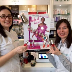 CE Harrod Pharmacy - New Lancôme juicy shades !