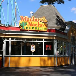 Macho Nachos Burritos