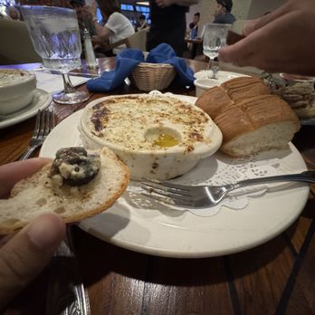 Chart House Waikiki - Escargot - Steakhouses Near Me - Honolulu, Hawaii
