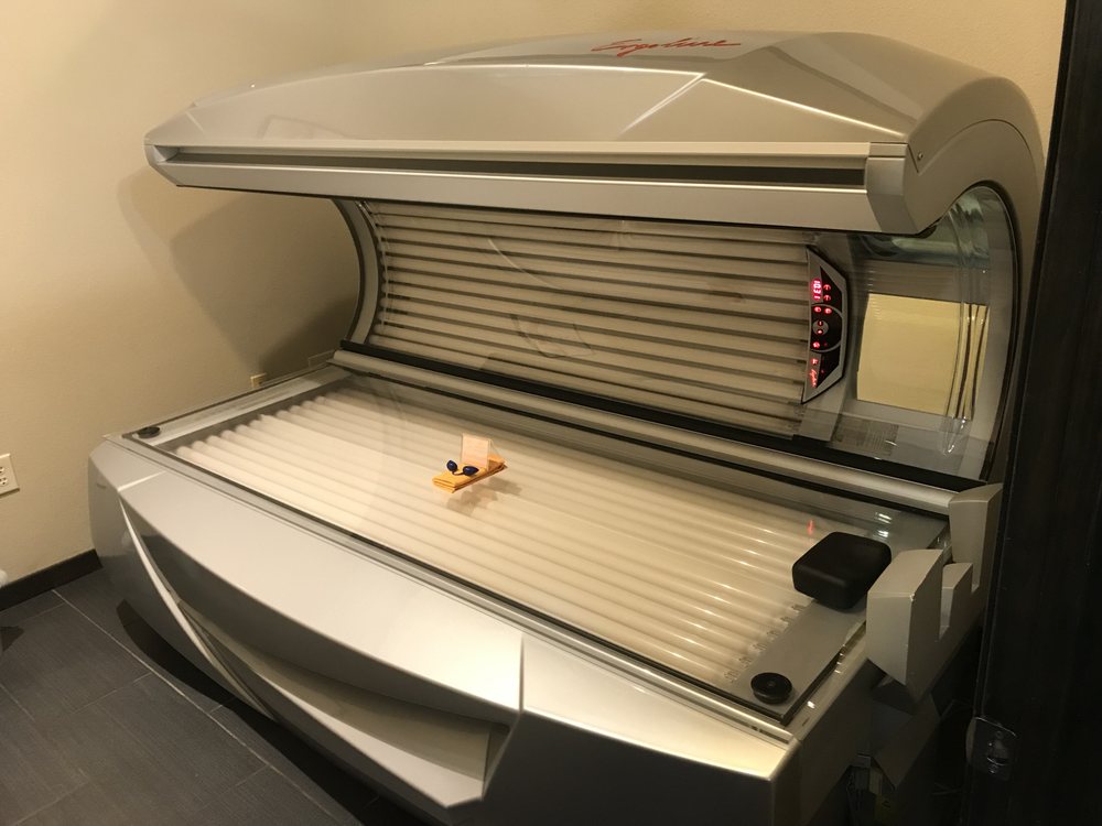 TRU TAN Updated August 2024 12 Photos & 11 Reviews 5825 Old