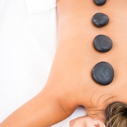 Emmary Day Spa - Emmary Massage