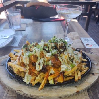 Barleymash - Buffalo Chicken Iron Fries (pt. 2) - Sports Bars Near Me - San Diego, California