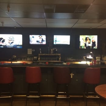 Mixers Bar - Lots of TVs for watching sports! - Sports Bars Near Me - Reno, Nevada Mixers Bar - Lots of TVs for watching sports! - Sports Bars Near Me - Reno, Nevada