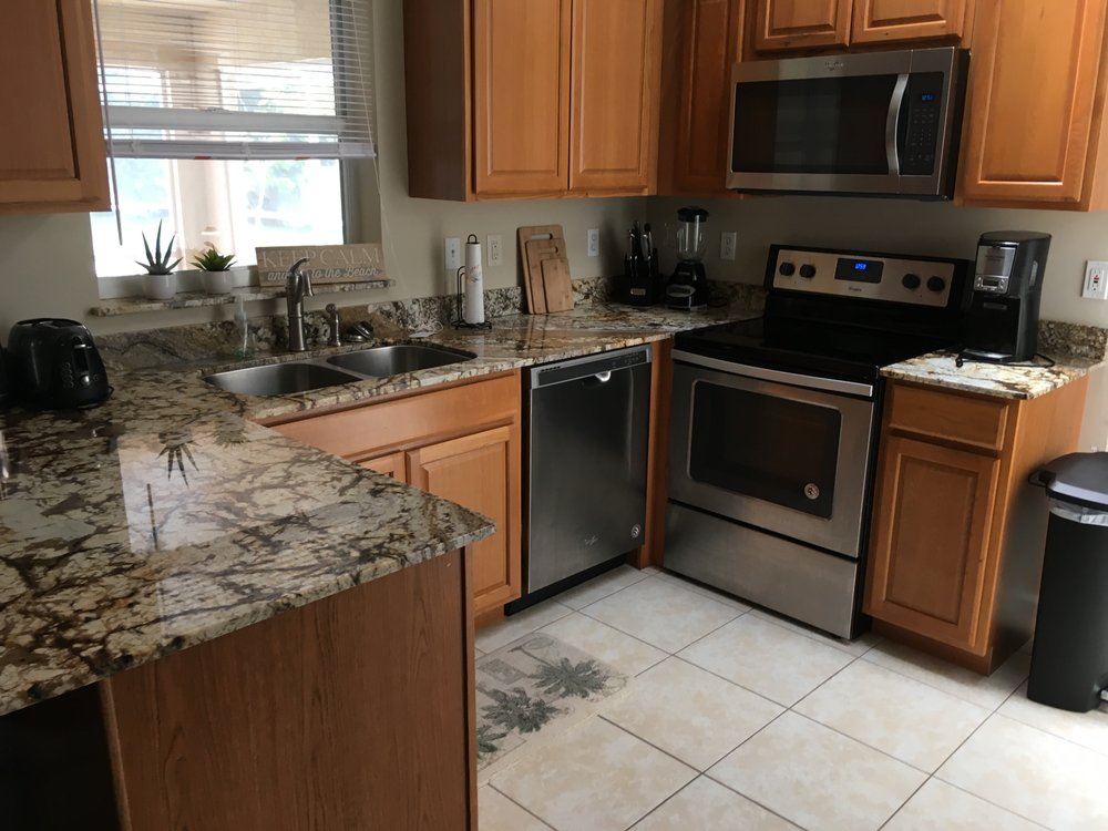 SYNERGY PRO CLEANING Port St Lucie, Florida Office Cleaning Phone