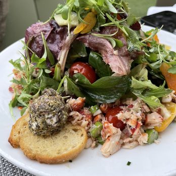 Nicolas Eatery - Goat cheese salad with lobster add on - French Near Me - Los Angeles, California