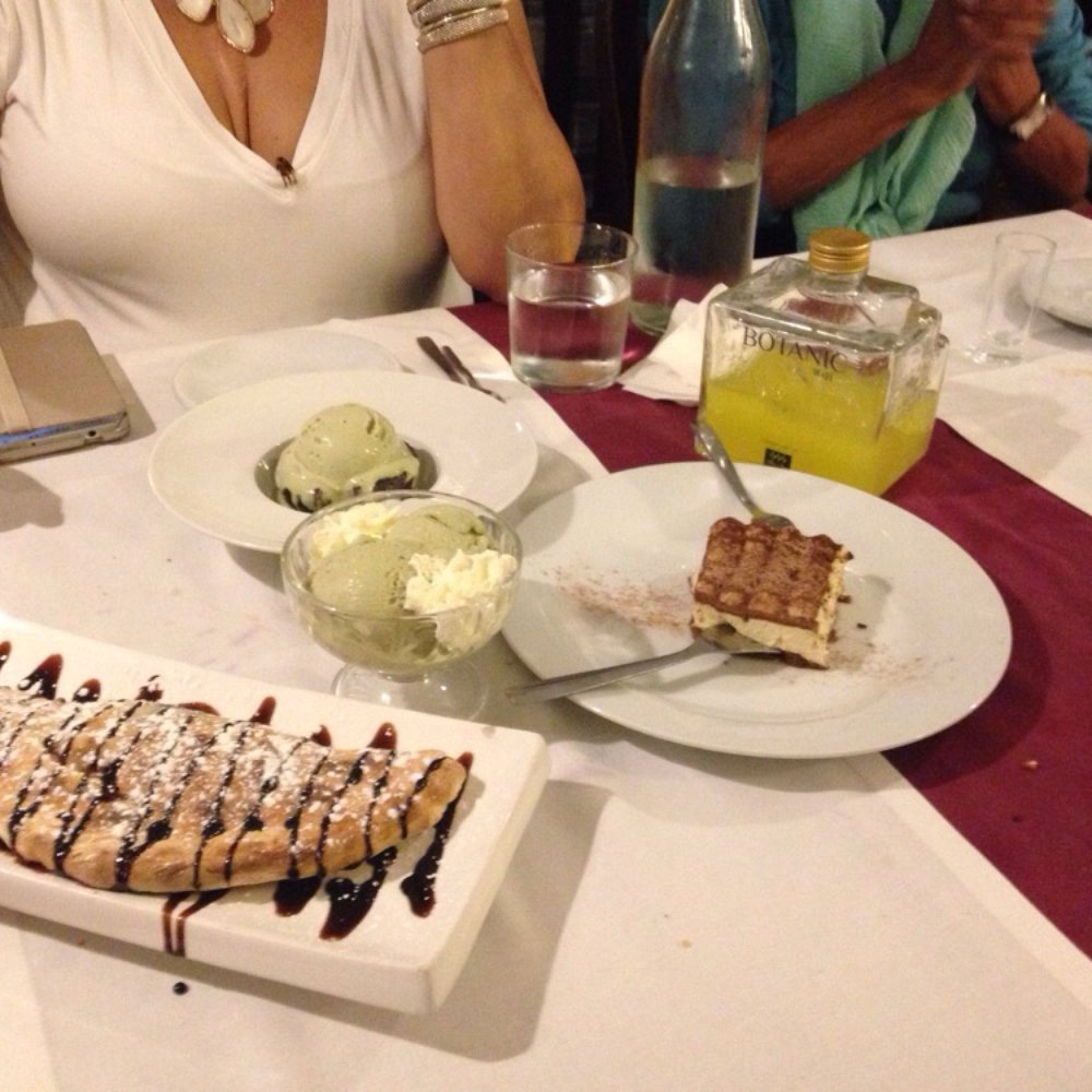 Donnafugata - Wow what desserts - Italian Near Me - Madrid, M Donnafugata - Wow what desserts - Italian Near Me - Madrid, M