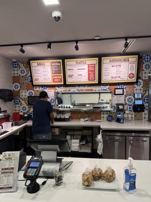 Mamoun's Falafel by null