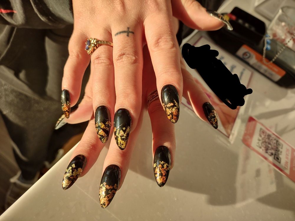 LE NAILS 24 Photos & 30 Reviews 1089 S Lapeer Rd, Lake Orion