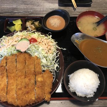 Hako - Hako Tonkatsu with side of curry - Sushi Bars Near Me - Irvine, California Hako - Hako Tonkatsu with side of curry - Sushi Bars Near Me - Irvine, California