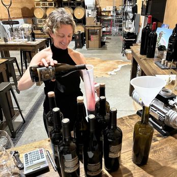 Bennett Lane Winery - Creating our own blend! - Wineries Near Me - Calistoga, California Bennett Lane Winery - Creating our own blend! - Wineries Near Me - Calistoga, California